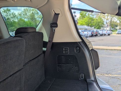 Used 2018 Nissan Armada SV w/ Driver Package AWD/4WD image 35