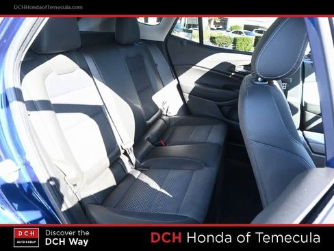 Used 2024 Chevrolet Trax LT w/ Sunroof Package image 20