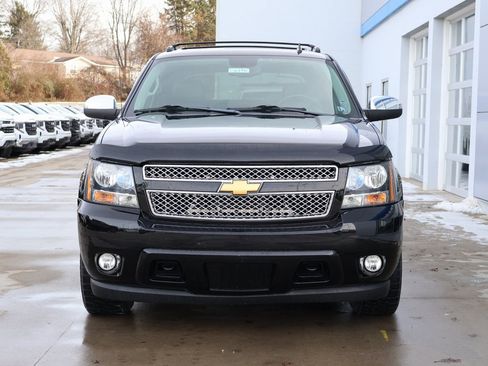 Used 2012 Chevrolet Avalanche LTZ image 5