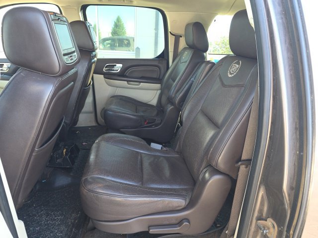 Used 2012 Cadillac Escalade ESV Platinum AWD/4WD image 9