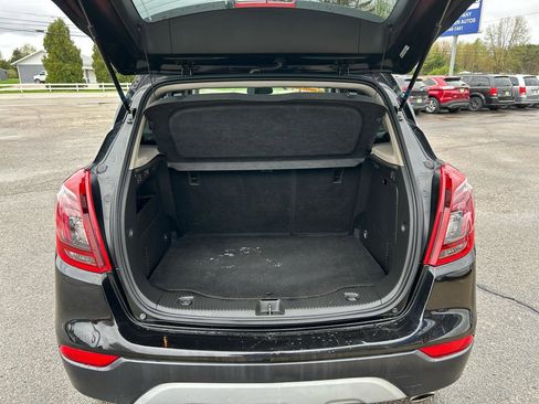 Used 2019 Buick Encore Preferred AWD/4WD image 23