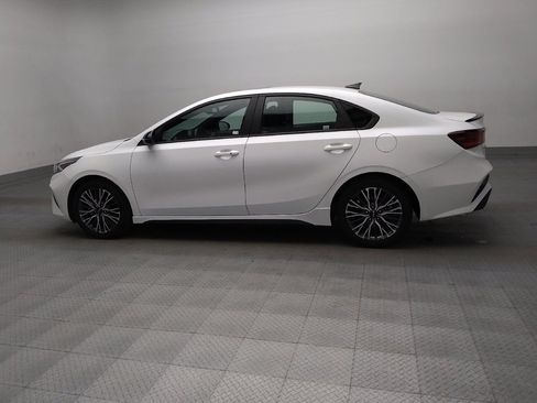 Used 2024 Kia Forte GT-Line w/ GT-Line Premium Package image 3