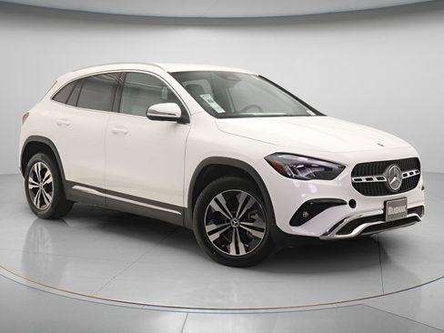New 2026 Mercedes-Benz GLA 250 image 13