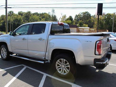 Used 2016 GMC Canyon SLT image 11