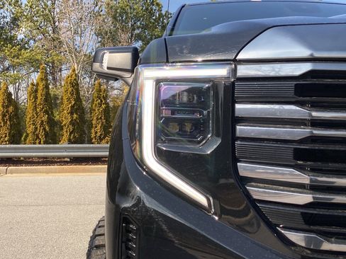 Used 2024 GMC Sierra 1500 AT4 w/ AT4 Premium Package image 38