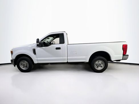Used 2022 Ford F250 XL w/ Power Equipment Group image 8