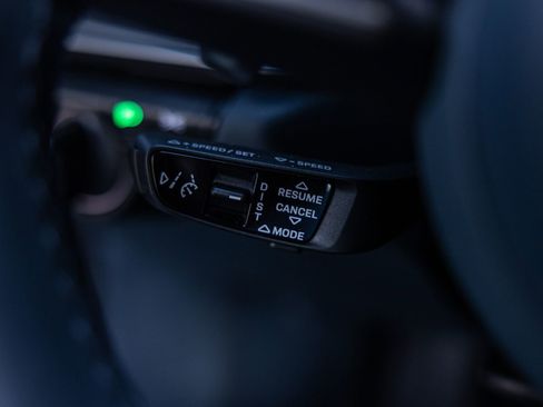 Certified 2023 Porsche 911 AWD/4WD image 39