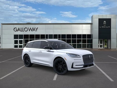 New 2025 Lincoln Corsair FWD w/ Equipment Group 101A image 7