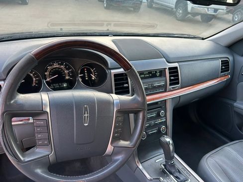 Used 2010 Lincoln MKZ FWD image 10