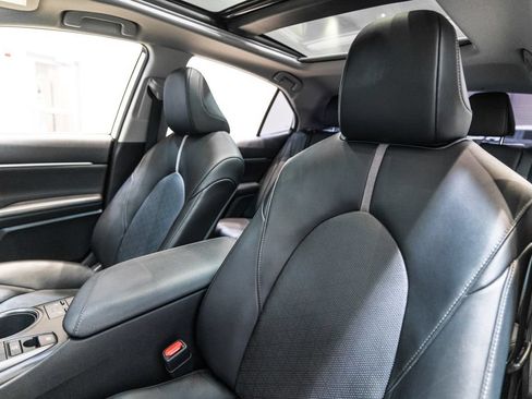 Used 2021 Toyota Camry XSE w/ Navigation Package FWD image 6