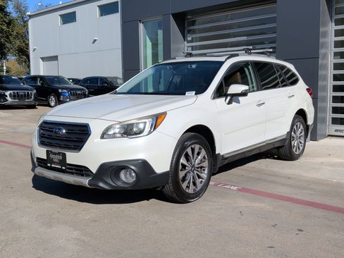Used 2017 Subaru Outback 3.6R Touring w/ Popular Package #5A image 5