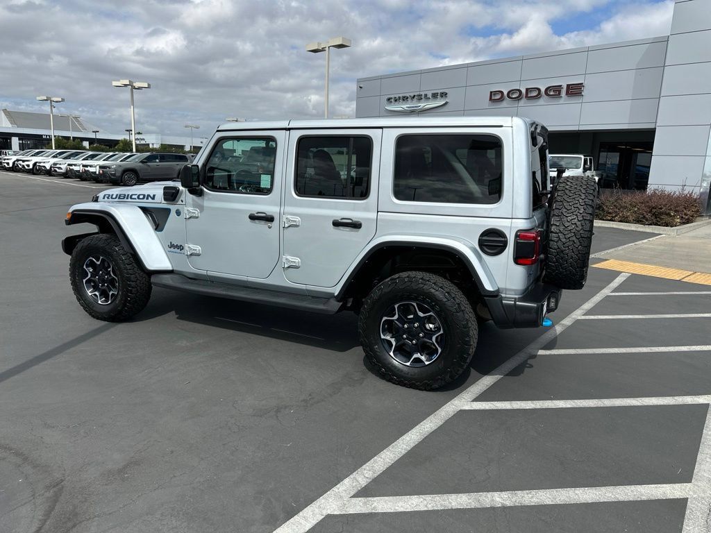 Used 2023 Jeep Wrangler Unlimited Rubicon 4xe AWD/4WD image 11