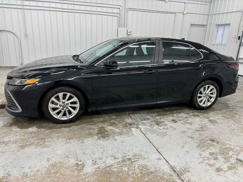Used 2023 Toyota Camry LE FWD image 2