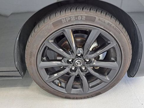Used 2024 MAZDA MAZDA3 s FWD image 29