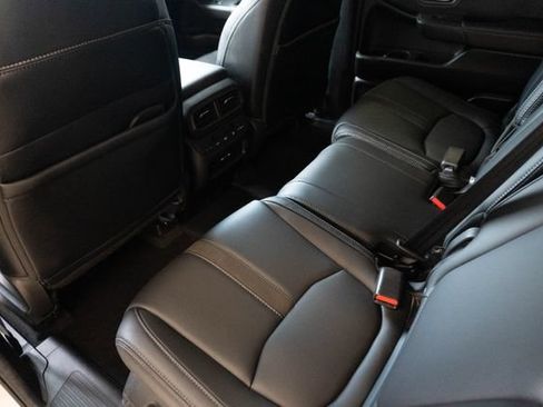 Certified 2025 Honda Pilot EX-L image 18