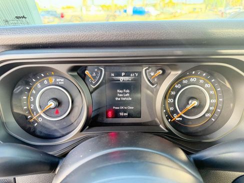 New 2026 Jeep Gladiator Sport image 3