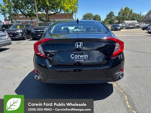 Used 2018 Honda Civic EX image 6