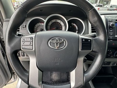 Used 2013 Toyota Tacoma PreRunner w/ SR5 Pkg RWD image 12