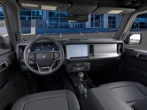 New 2026 Ford Bronco Outer Banks AWD/4WD image 9