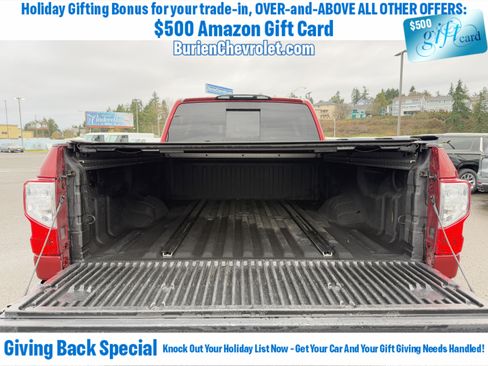 Used 2016 Nissan Titan SL image 34