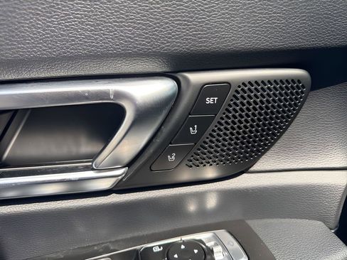 Used 2025 Kia Telluride SX X-Line image 11