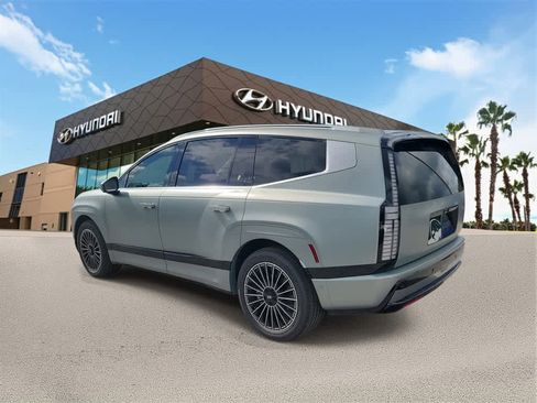 New 2026 Hyundai Ioniq 9 Calligraphy image 2