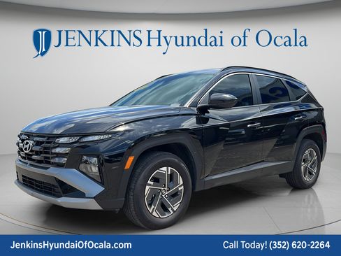 Certified 2025 Hyundai Tucson Blue AWD/4WD image 7