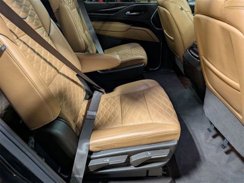 Used 2021 Cadillac Escalade Sport image 31