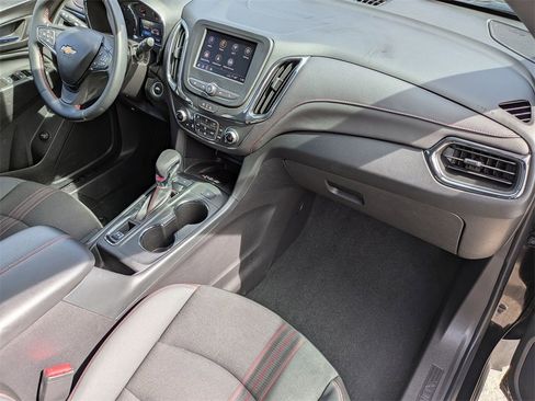 Used 2024 Chevrolet Equinox RS image 28