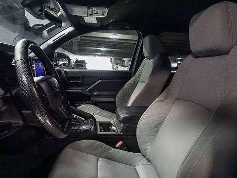 Certified 2024 Toyota Tacoma SR5 image 19