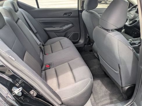 Used 2024 Nissan Altima 2.5 SV FWD image 28