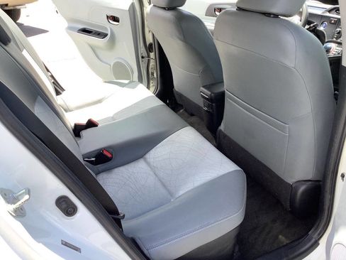 Used 2012 Toyota Prius C Four FWD image 31