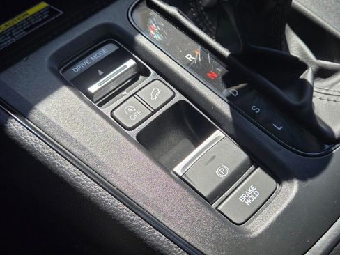 Certified 2025 Honda CR-V EX-L image 25