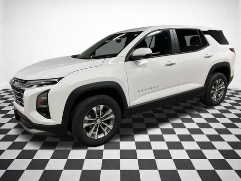 Certified 2025 Chevrolet Equinox LT w/ Safety and Technology Package AWD/4WD image 5