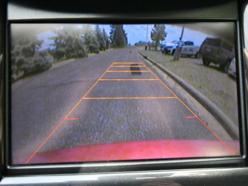 Used 2015 Chevrolet Impala LTZ FWD image 27