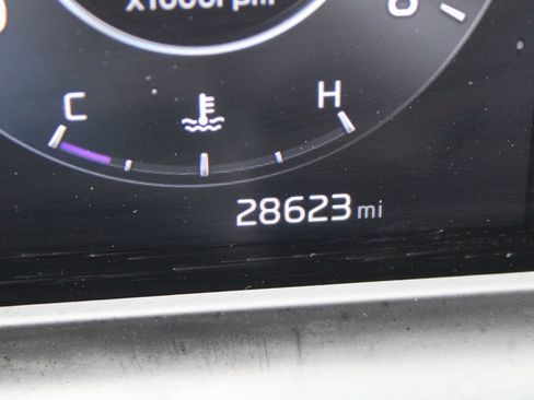 Certified 2024 Kia Seltos EX image 30