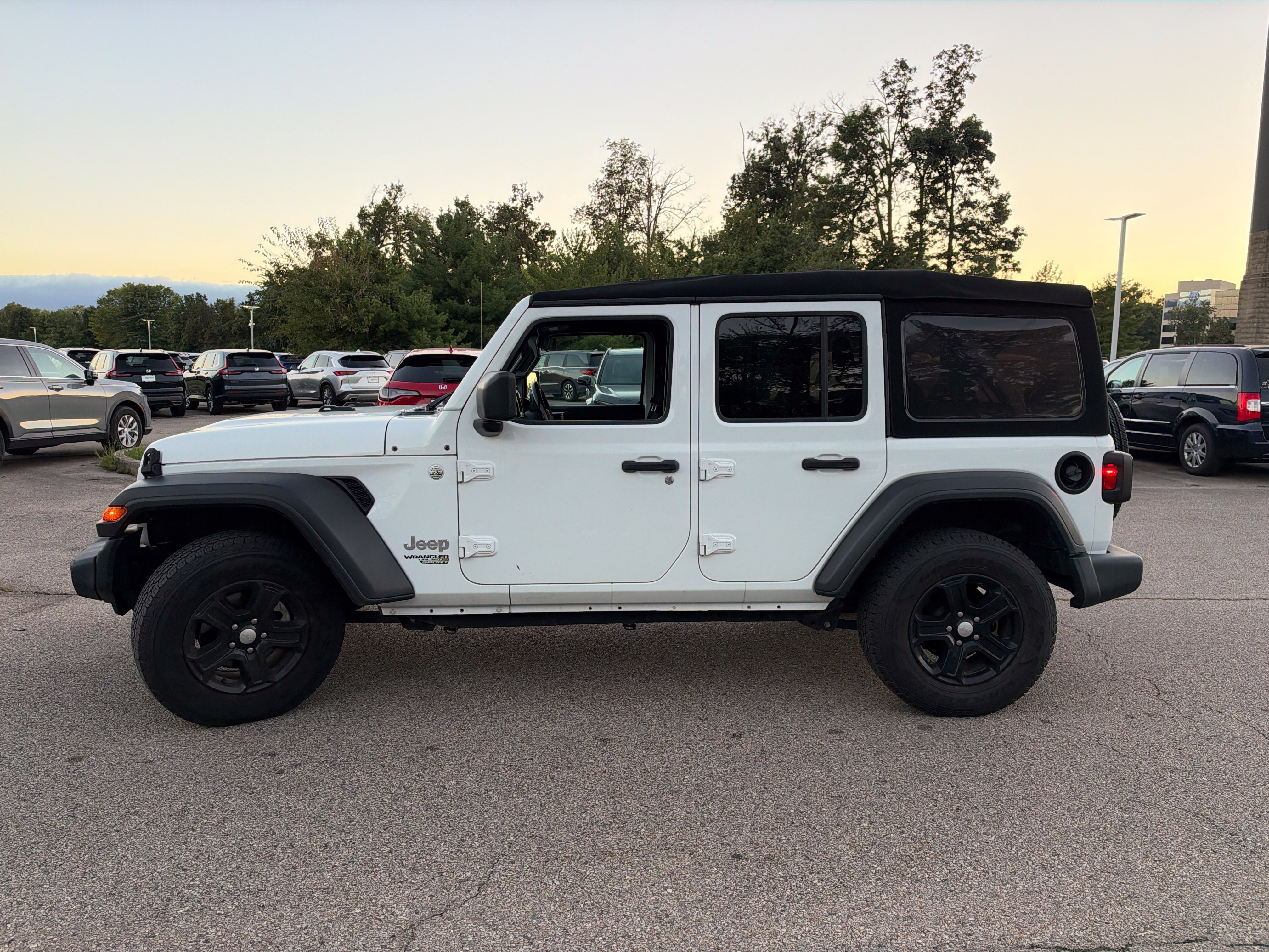 Used 2021 Jeep Wrangler Unlimited Sport AWD/4WD image 2