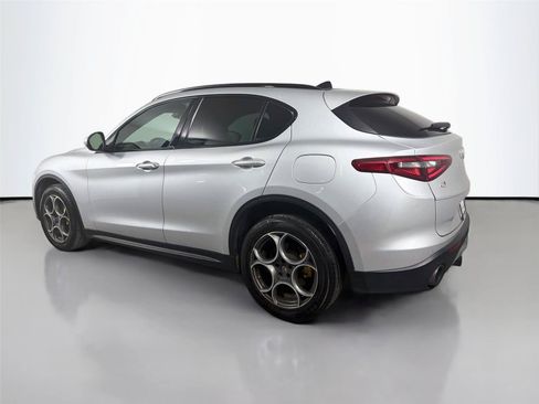 Used 2019 Alfa Romeo Stelvio Ti Sport w/ Quick Order Package 22S Sport AWD/4WD image 7