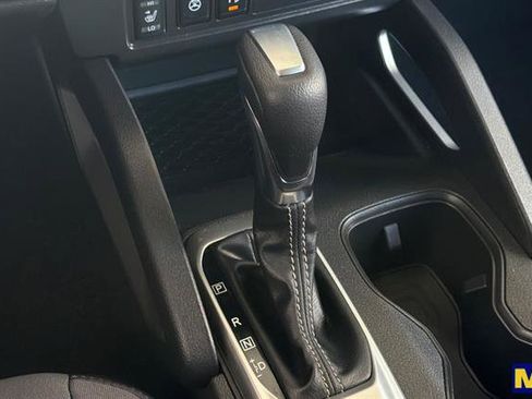 Used 2022 Nissan Frontier SV RWD image 26