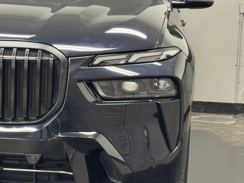 Used 2023 BMW X7 xDrive40i w/ M Sport Package image 8