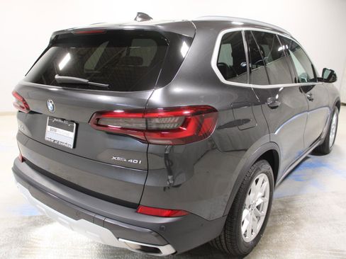 Used 2023 BMW X5 xDrive40i w/ Premium Package image 8