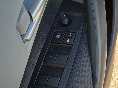 New 2026 Toyota Corolla SE image 15