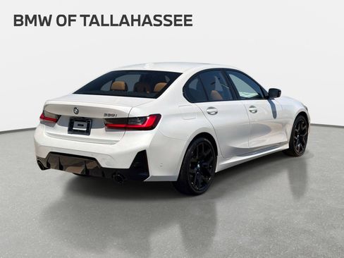New 2026 BMW 330i Sedan w/ M Sport Package RWD image 5