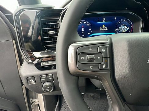 New 2026 Chevrolet Silverado 2500 ZR2 image 21
