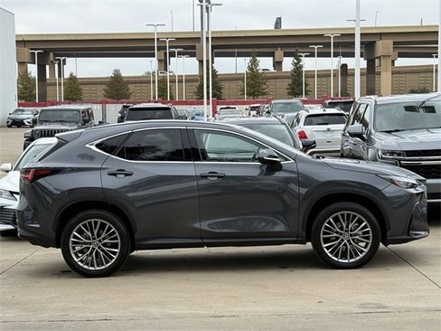 Used 2022 Lexus NX 350 AWD w/ Premium Package image 3