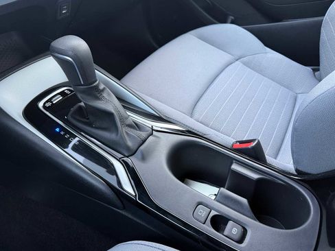 Used 2023 Toyota Corolla SE image 23