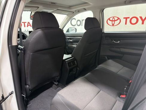 Used 2025 Honda CR-V EX image 19