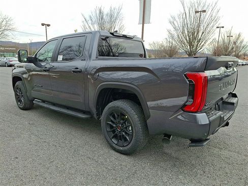 New 2026 Toyota Tundra SR5 image 3