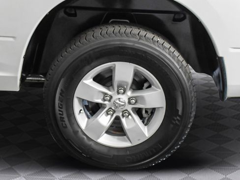 Used 2020 RAM 1500 Classic SLT w/ Trailer Tow Group image 29