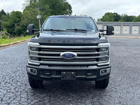 Used 2023 Ford F350 Limited w/ FX4 Off-Road Package AWD/4WD image 2